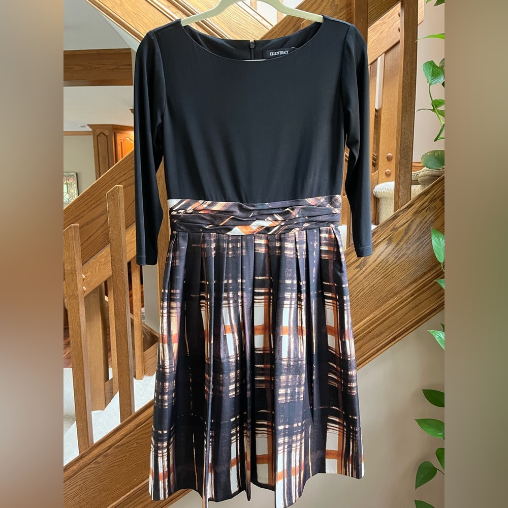 Tracy Ellen black/brown long sleeve dress size 4